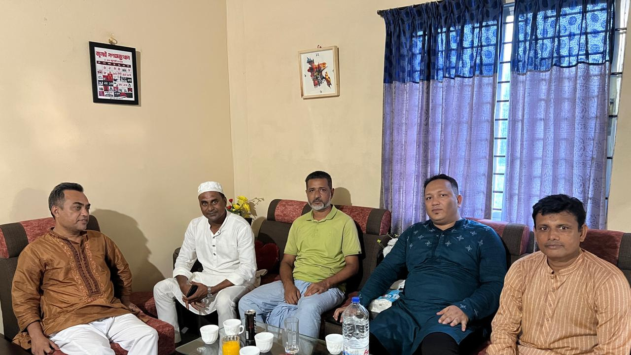 অসুস্থ যুবদল নেতা এনামুল কবিরকে দেখতে গেলেন সিলেট জেলা যুবদলের সভাপতি অ্যাডভোকেট মোমিনুল ইসলাম মোমিন