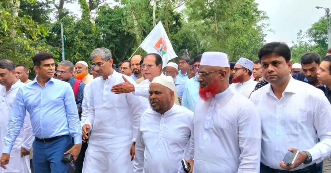 তিস্তার পানির গতিপথ পরিবর্তনে জেগে ওঠা চরাঞ্চল পরিদর্শনে দুই মন্ত্রী